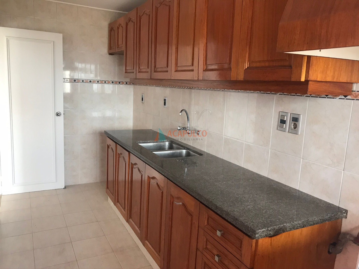 Apartamento Ref.5806/Venta-apartamento2-dormitorios-penthouse-en-Parque-Batlle - Venta apartamento2 dormitorios penthouse en Parque Batlle