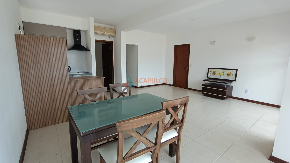 Apartamento Ref.4548/Apartamento-en-venta,-2-dormitorios-frente-al-mar---Pinares---Punta-del-Este- - Apartamento en venta, 2 dormitorios frente al mar - Pinares - Punta del Este 
