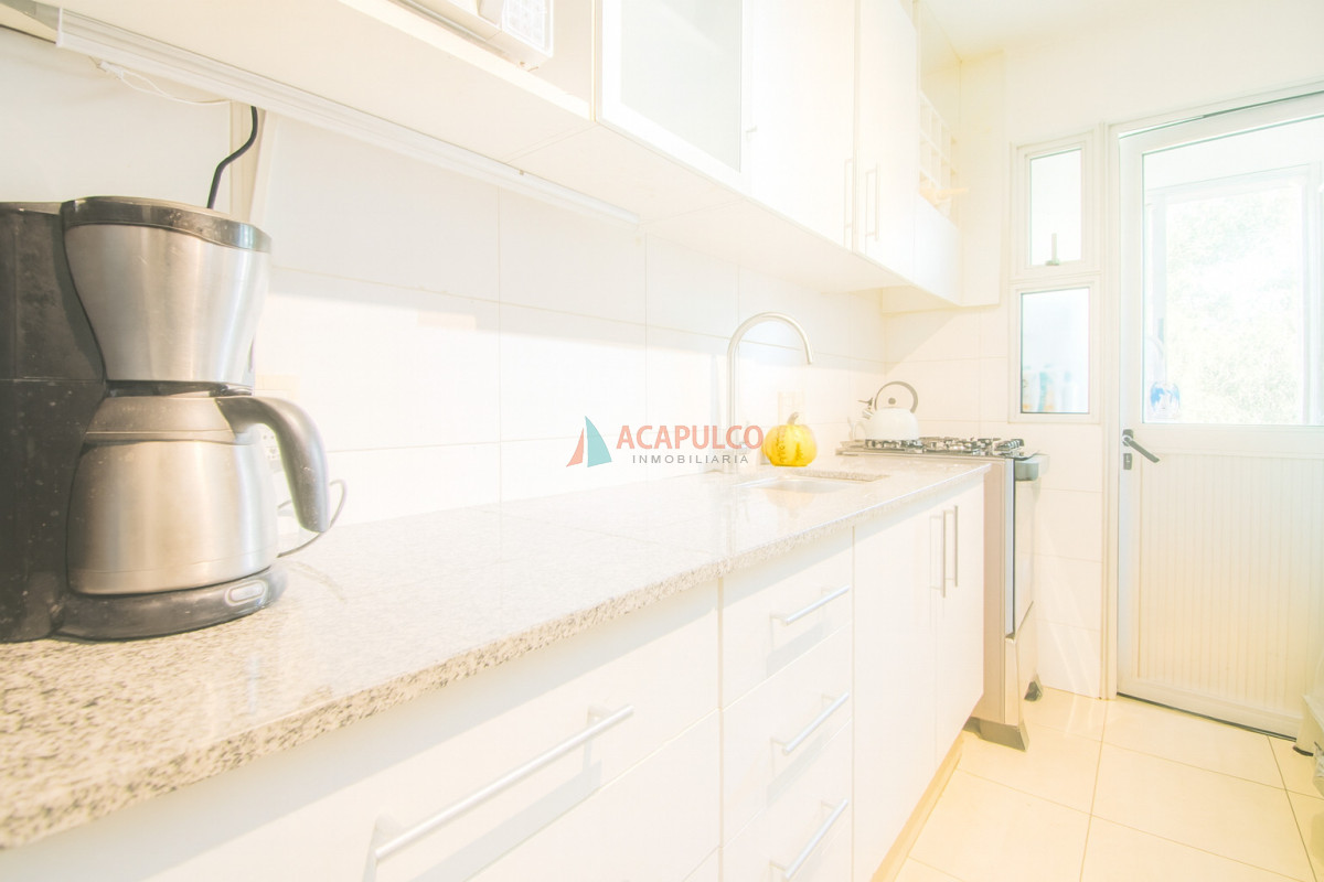 Apartamento ID.6326 - Venta apartamento 2 dormitorios cochera en San José de Carrasco