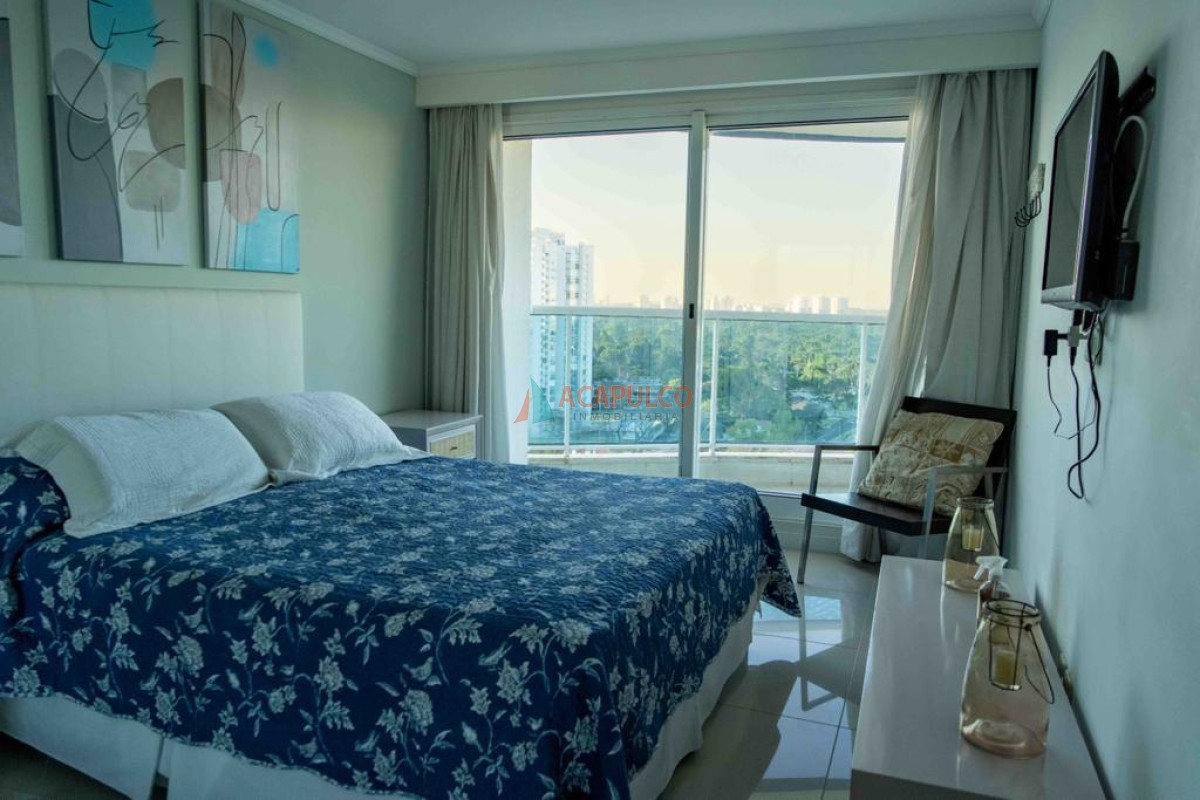Apartamento Ref.4521/Apartamento-de-2-dormitorios-en-suite-y-toilette-en-edificio-con-todos-los-servicios - Apartamento de 2 dormitorios en suite y toilette en edificio con todos los servicios