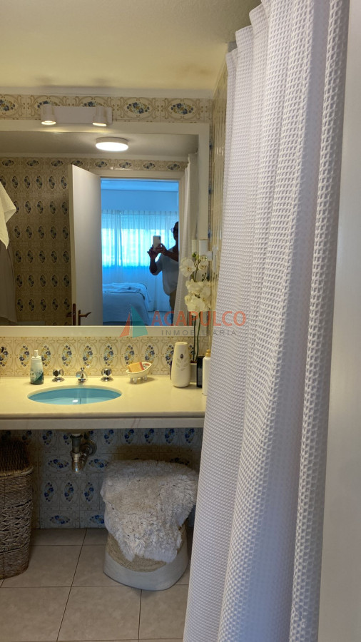 Apartamento Ref.3203/Apartamento-en-Venta-3-Dormitorios- --Dependencia---Península---Hermosa-Vista - Apartamento en Venta 3 Dormitorios +  Dependencia - Península - Hermosa Vista