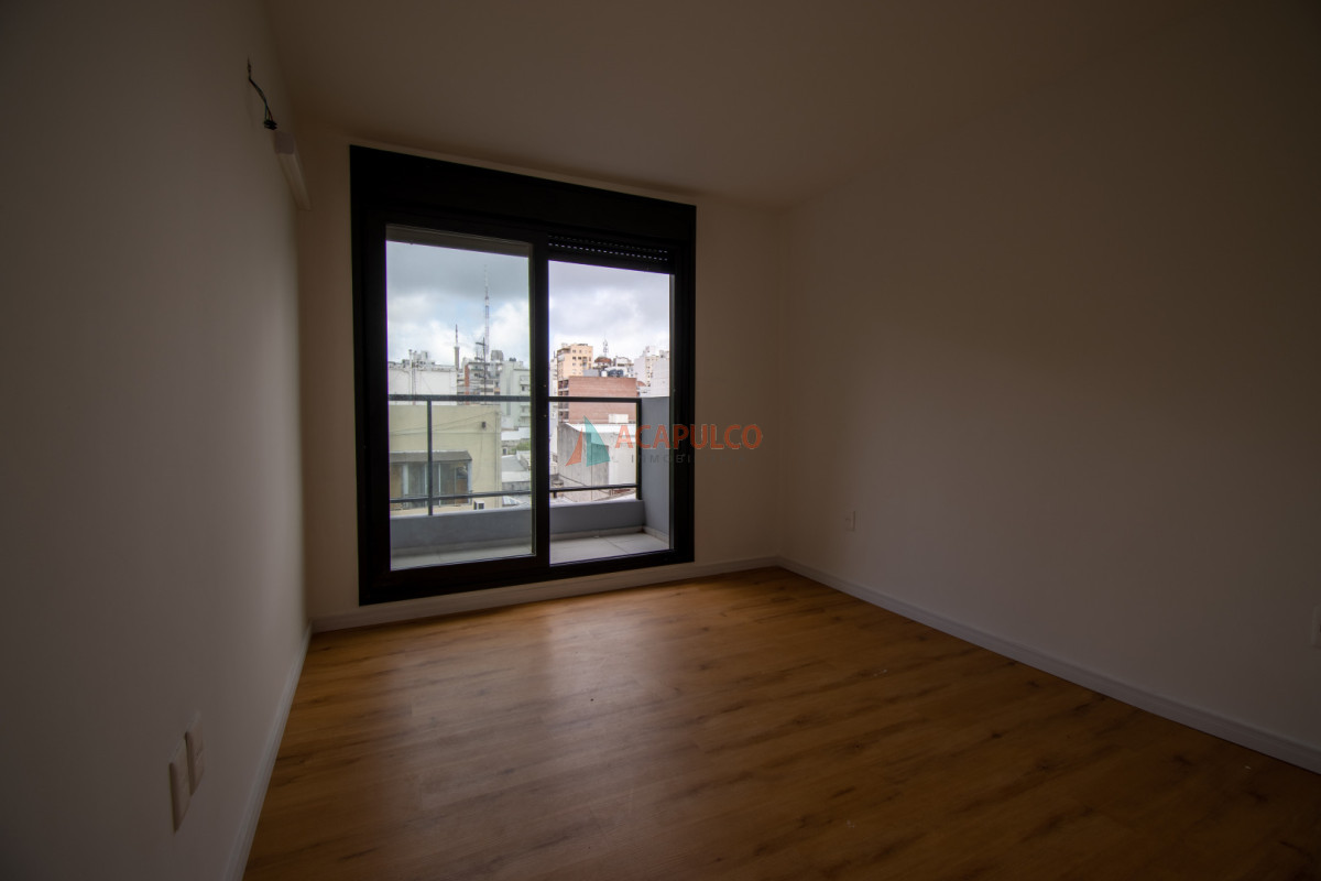 Apartamento ID.5924 - Alquiler apartamento 1 dormitorio a Estrenar en Cordón gran terraza al frente