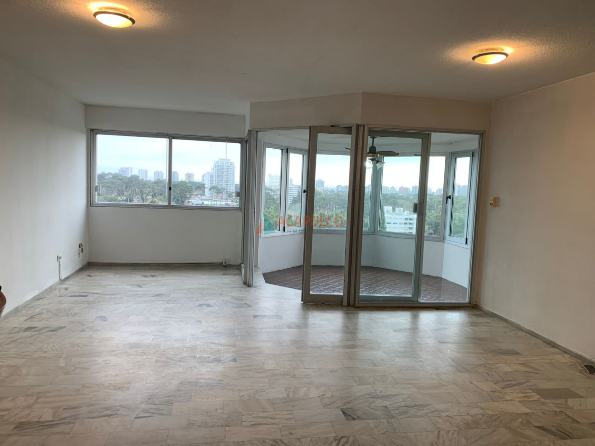 Apartamento Ref.4607/Venta-de-apartamento-3-dormitorios,-2-baños,-toilette,-garaje-y-todos-los-amenities - Venta de apartamento 3 dormitorios, 2 baños, toilette, garaje y todos los amenities