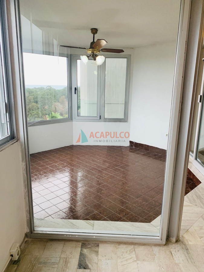 Apartamento Ref.4607/Venta-de-apartamento-3-dormitorios,-2-baños,-toilette,-garaje-y-todos-los-amenities - Venta de apartamento 3 dormitorios, 2 baños, toilette, garaje y todos los amenities