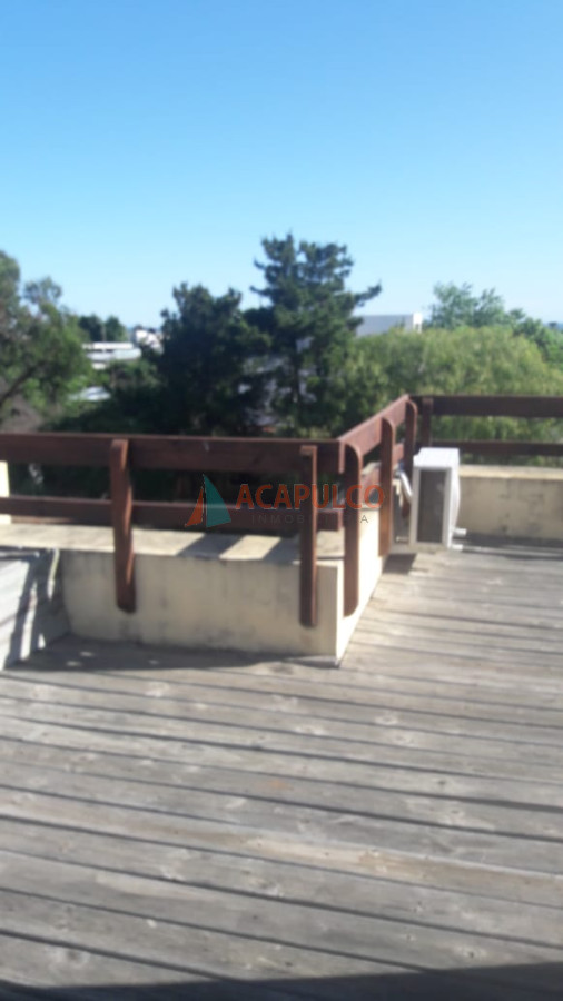 Apartamento Ref.3551/MANANTIALES-DUPLEX-DE-3-DORMITORIOS- - MANANTIALES DUPLEX DE 3 DORMITORIOS 