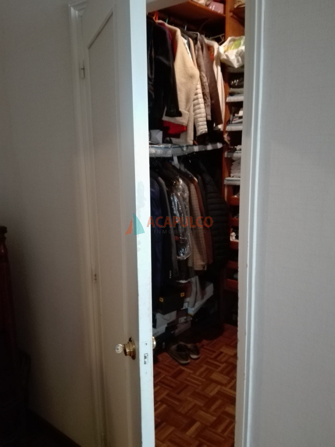 Apartamento ID.5214 - VENTA APARTAMENTO EN POCITOS