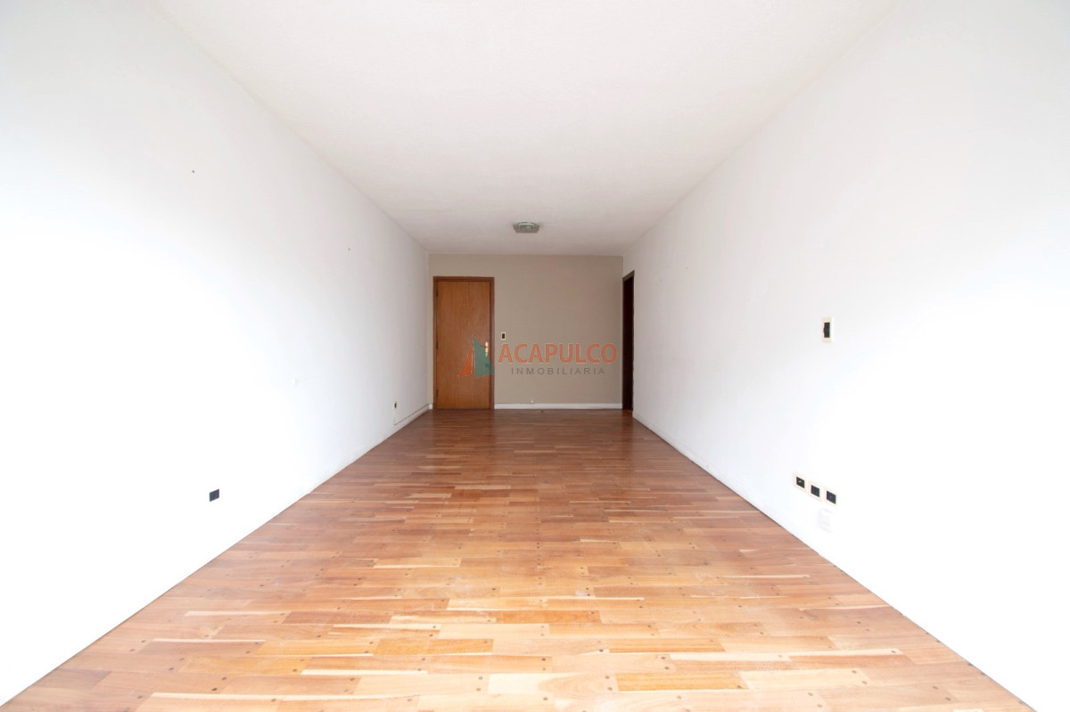 Apartamento Ref.6059/Venta-apartamento-3-dormitorios,-garaje-en-Parque-Villa-Biarritz - Venta apartamento 3 dormitorios, garaje en Parque Villa Biarritz