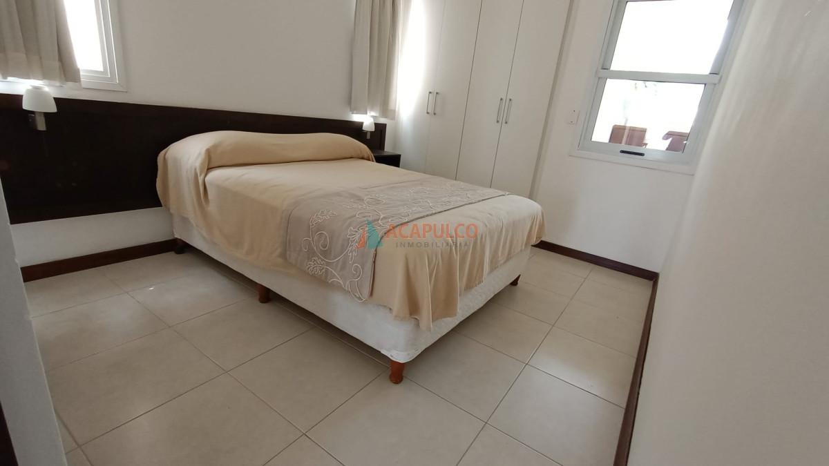 Apartamento Ref.4548/Apartamento-en-venta,-2-dormitorios-frente-al-mar---Pinares---Punta-del-Este- - Apartamento en venta, 2 dormitorios frente al mar - Pinares - Punta del Este 