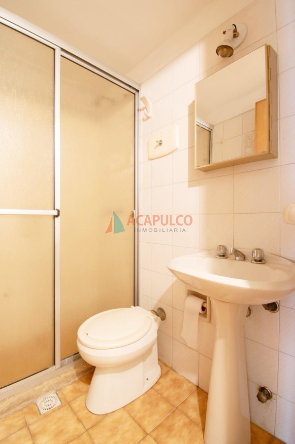 Apartamento ID.5972 - Venta apartamento 2 dormitorios en Pocitos con garaje