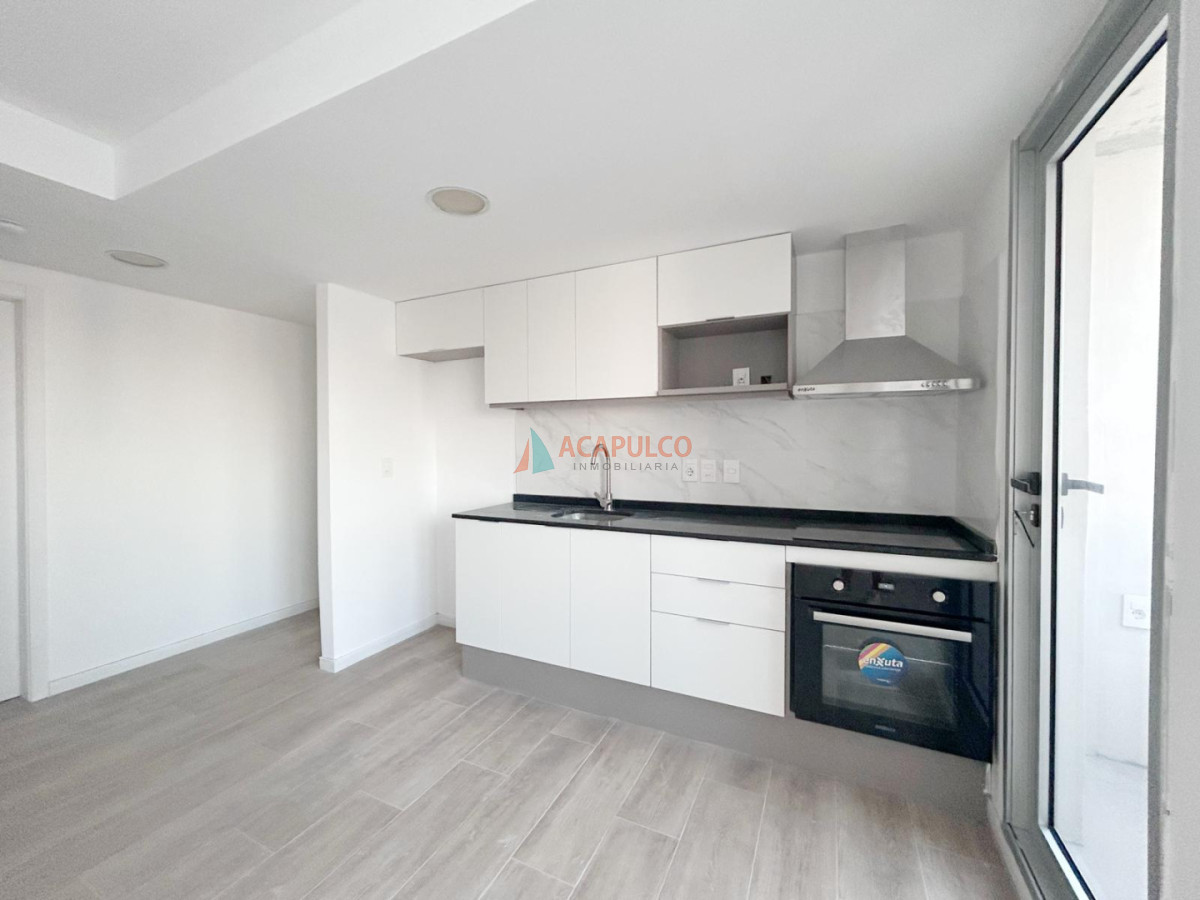 Apartamento ID.6360 - Alquiler apartamento 1 dormitorio en Cordón a Estrenar, edificio con Amenities