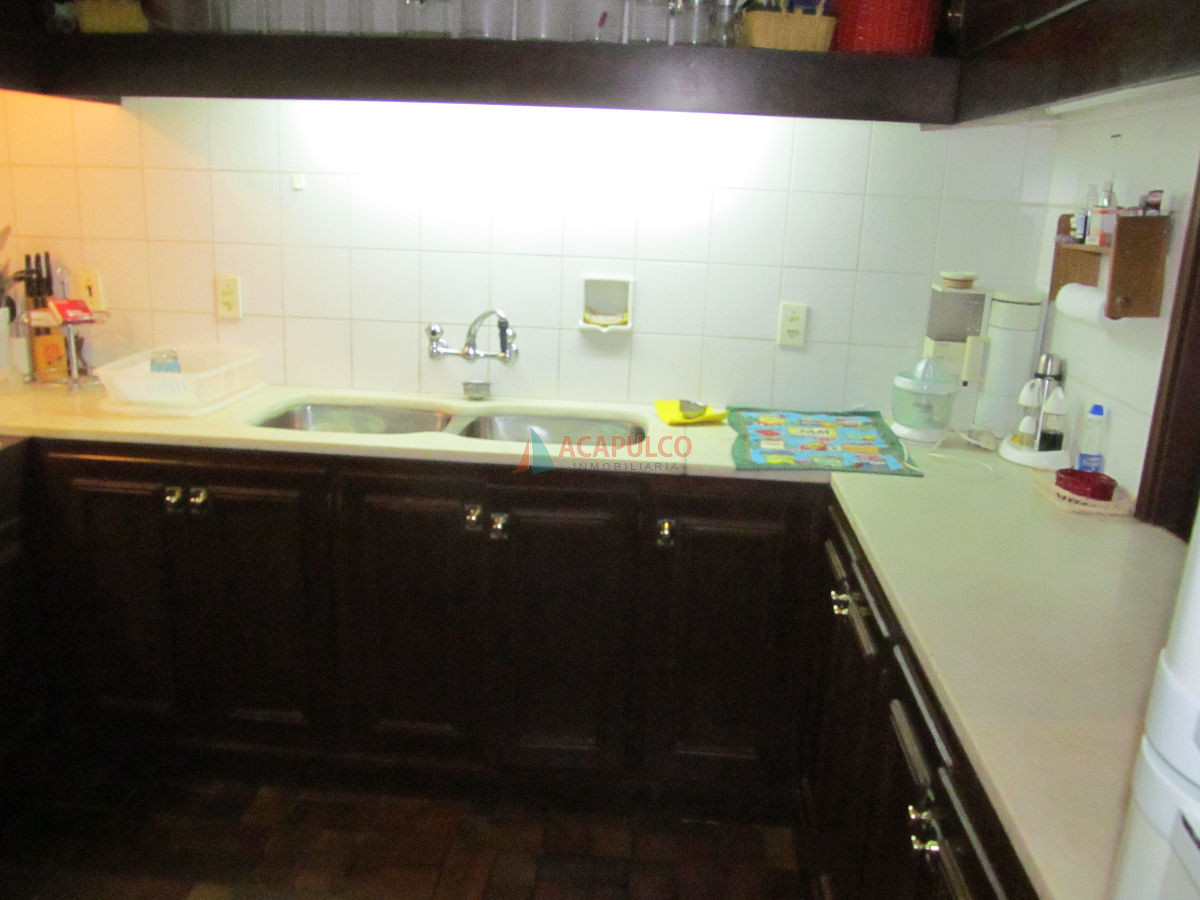 Apartamento Ref.1110/PENINSULA---APARTAMENTO-FRENTE-AL-MAR-DE-3-DORMITORIOS--PISCINA,-SEVICIO-DE-MUCAMAS.- - PENINSULA - APARTAMENTO FRENTE AL MAR DE 3 DORMITORIOS- PISCINA, SEVICIO DE MUCAMAS.-