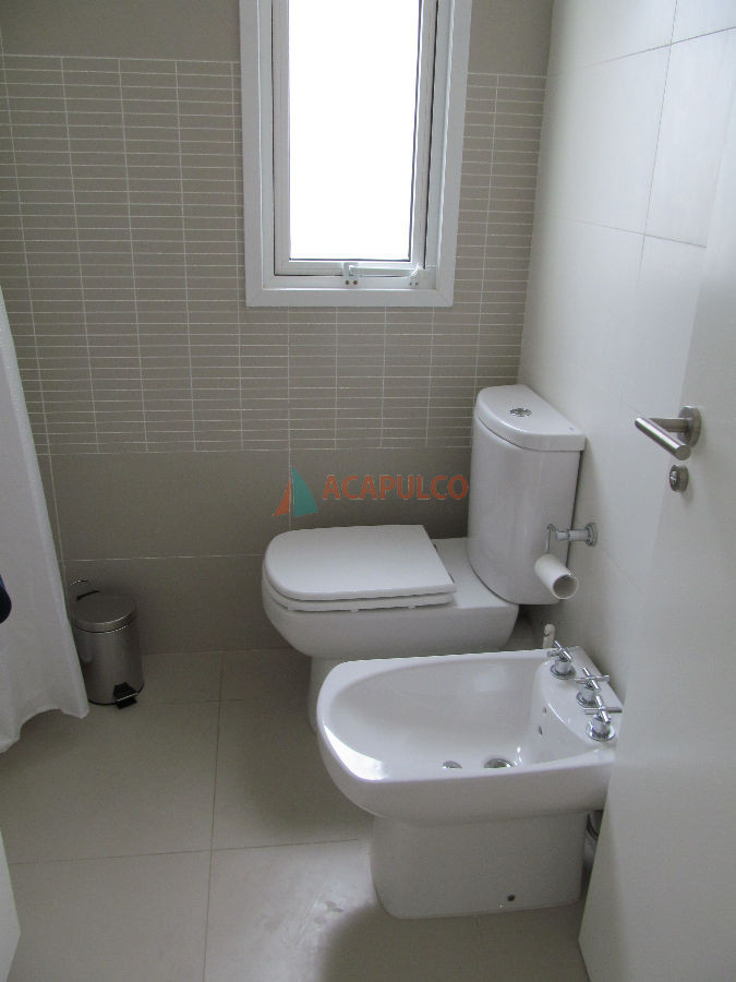 Apartamento Ref.1130/Apartamento-en-alquiler-de-temporada---2-dormitorios-2-baños-sobre-Av.-Roosevelt - Apartamento en alquiler de temporada - 2 dormitorios 2 baños sobre Av. Roosevelt