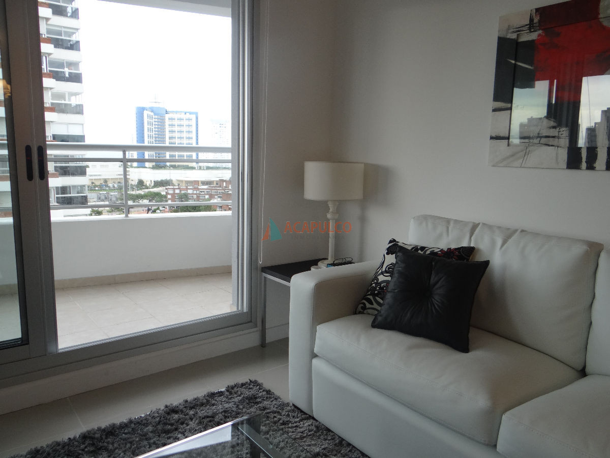Apartamento Ref.1456 - BRAVA PARADA 3 A METROS DEL MAR CON AMENITIES