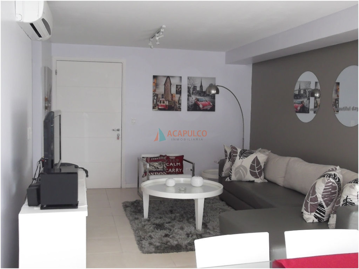 Apartamento Ref.1752/ZONA--CONRAD-MUY-BUENA-UBICACION- - ZONA  CONRAD MUY BUENA UBICACION 
