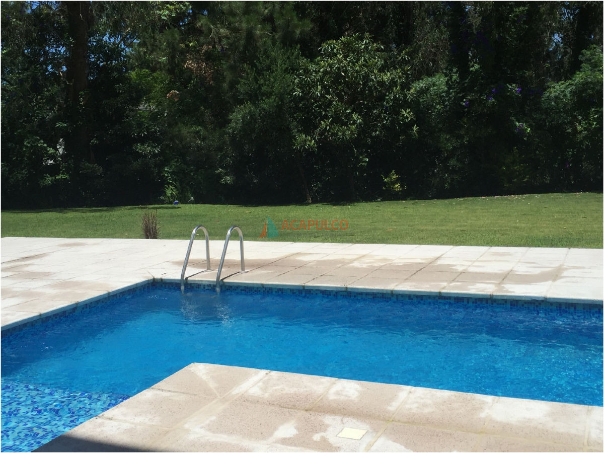 Apartamento Ref.1979/MUY-BUEN-EDIFICIO.-CON-TODOS-LOS-SERVICIOS-PISCINA,-SAUNA,-GYM,-ETC.-APARTAMENTO-MUY-AMPLIO-LUMINOSO-Y-CONFORTABLE- - MUY BUEN EDIFICIO. CON TODOS LOS SERVICIOS PISCINA, SAUNA, GYM, ETC. APARTAMENTO MUY AMPLIO LUMINOSO Y CONFORTABLE 