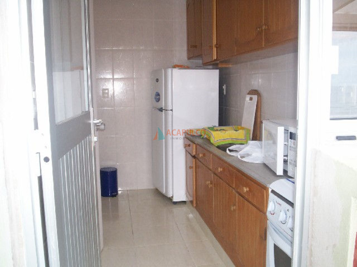 Apartamento ID.400 - BRAVA PARADA 2 - A METROS DEL MAR