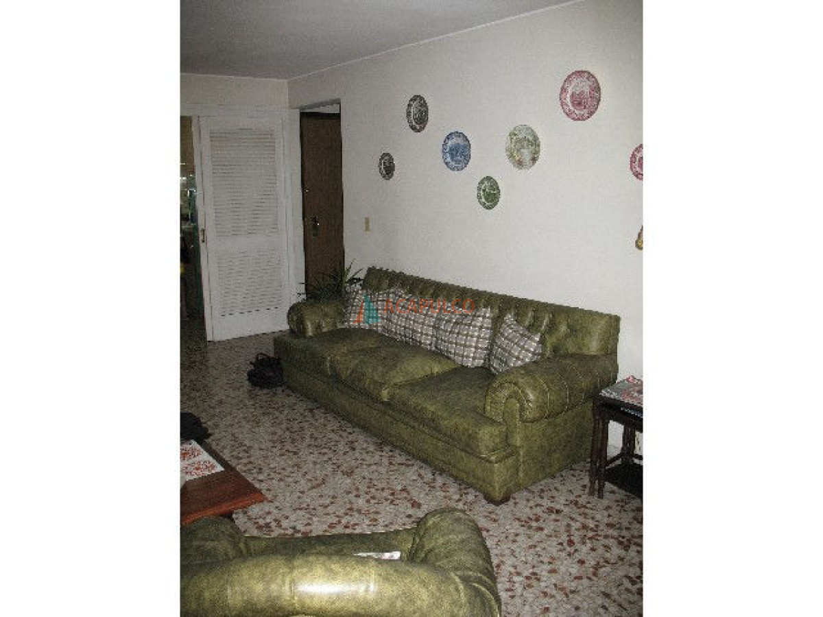 Apartamento Ref.436/EXCELENTE-VISTA-A-PLAYA-MANSA,-CÓMODO-PARA-4-PERSONAS - EXCELENTE VISTA A PLAYA MANSA, CÓMODO PARA 4 PERSONAS