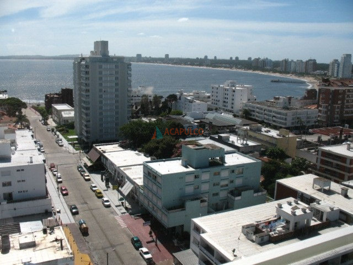 Apartamento Ref.436/EXCELENTE-VISTA-A-PLAYA-MANSA,-CÓMODO-PARA-4-PERSONAS - EXCELENTE VISTA A PLAYA MANSA, CÓMODO PARA 4 PERSONAS