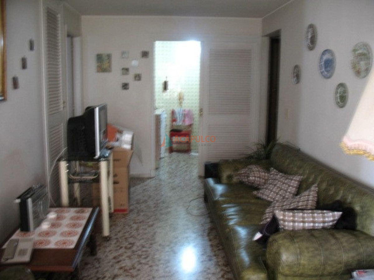 Apartamento Ref.436/EXCELENTE-VISTA-A-PLAYA-MANSA,-CÓMODO-PARA-4-PERSONAS - EXCELENTE VISTA A PLAYA MANSA, CÓMODO PARA 4 PERSONAS