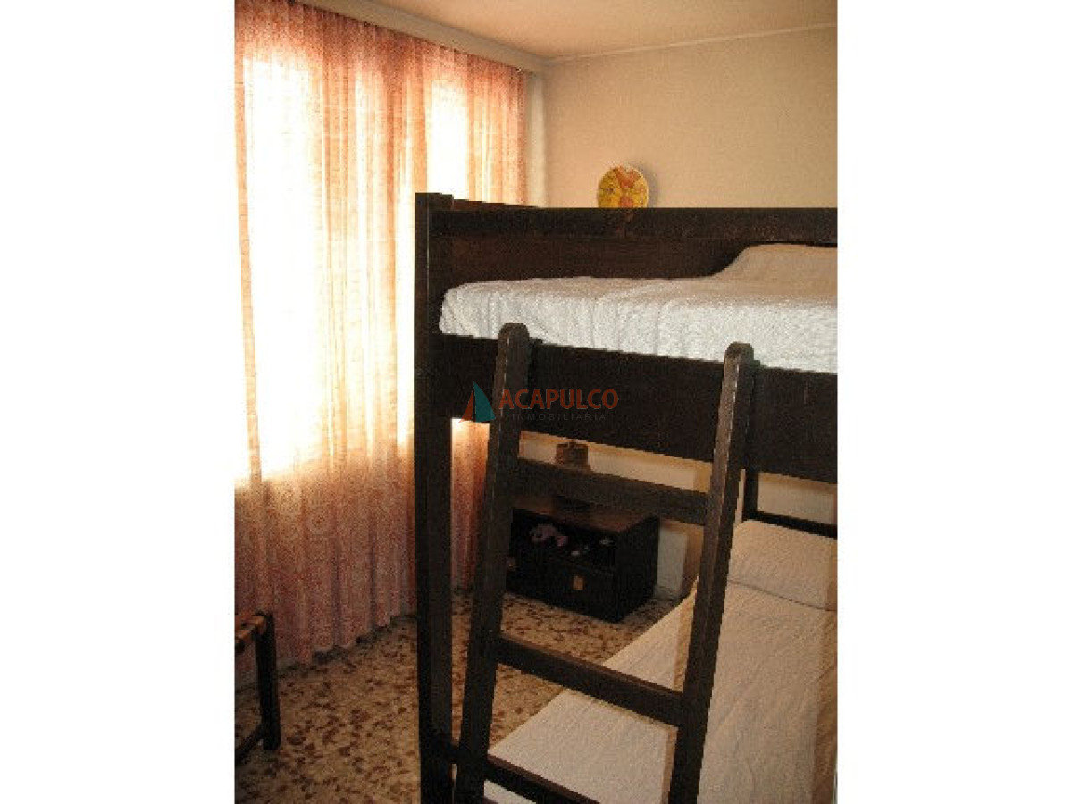 Apartamento Ref.436/EXCELENTE-VISTA-A-PLAYA-MANSA,-CÓMODO-PARA-4-PERSONAS - EXCELENTE VISTA A PLAYA MANSA, CÓMODO PARA 4 PERSONAS