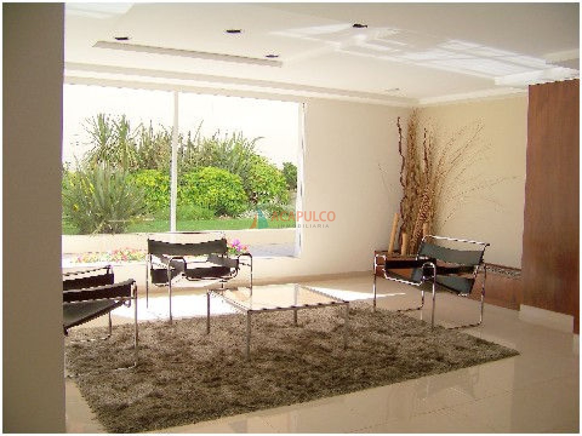 Apartamento Ref.537/css/css/custom/img/logo-white.png - MUY COMODO APARTAMENTO EN LA PENINSULA