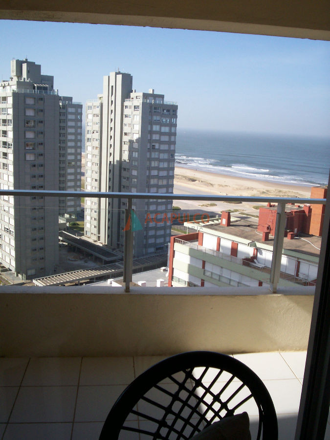 Apartamento Ref.638 - BRAVA PARADA 2 CON SERVICIOS
