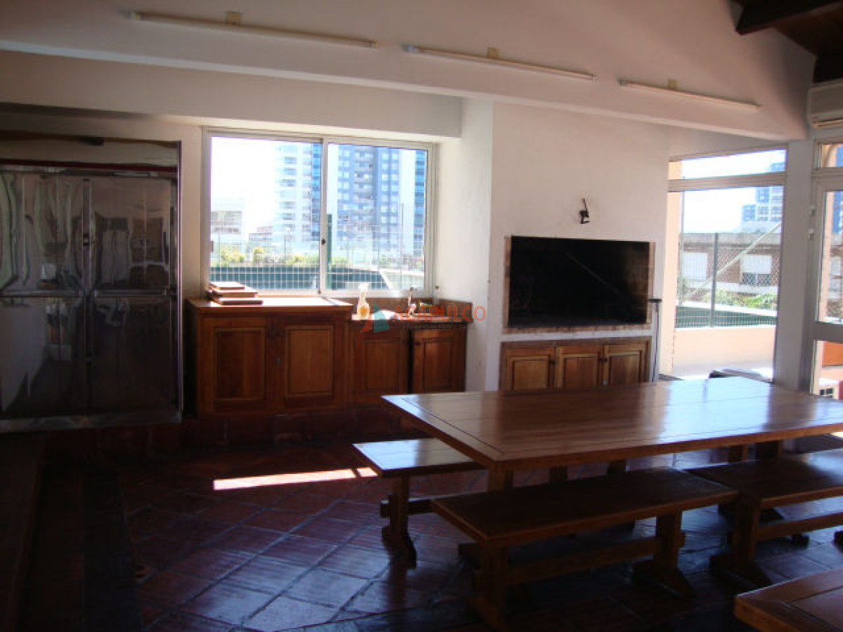 Apartamento Ref.638 - BRAVA PARADA 2 CON SERVICIOS