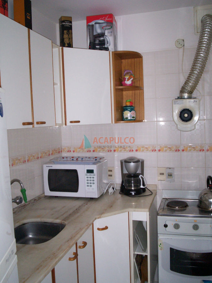 Apartamento Ref.639 - Brava parada 2 con servicios