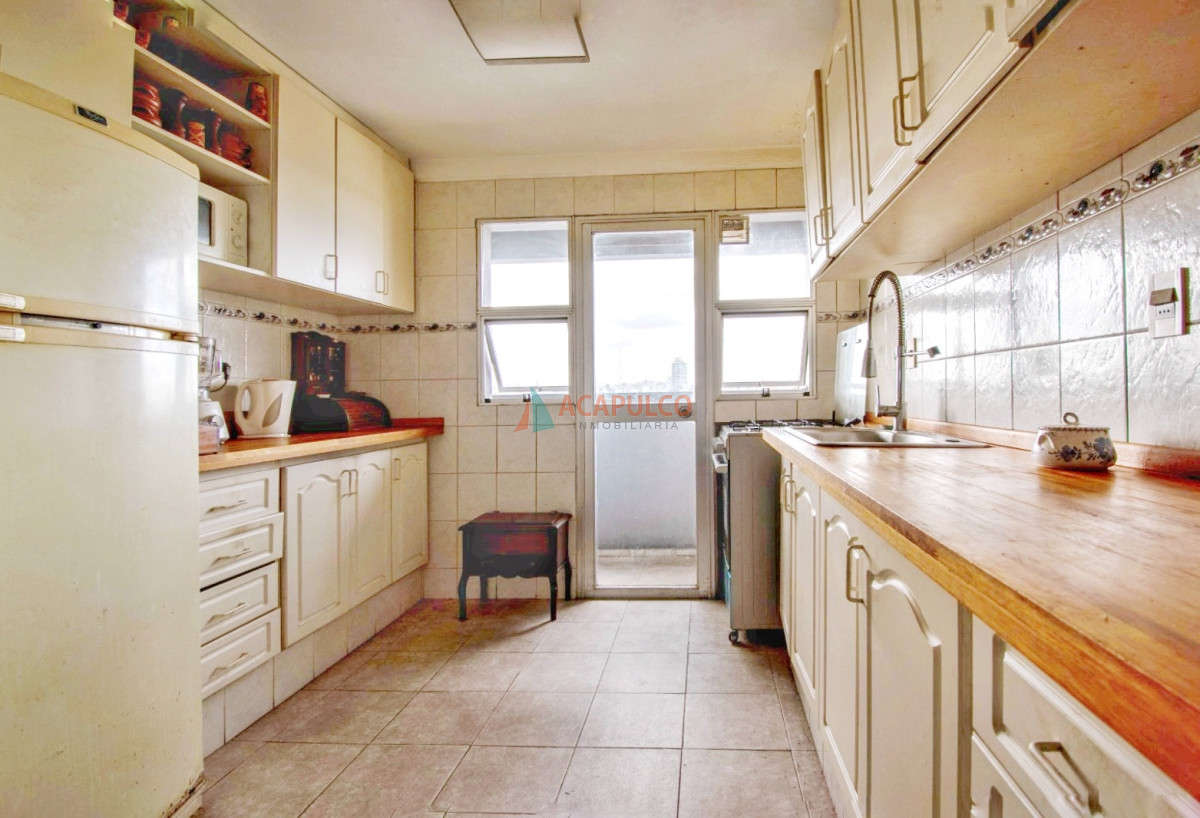 Apartamento Ref.6061/Venta-apartamento-penthouse--de-3-dormitorios,-gran-terraza-,-garaje--en-Punta-Carretas - Venta apartamento penthouse  de 3 dormitorios, gran terraza , garaje  en Punta Carretas