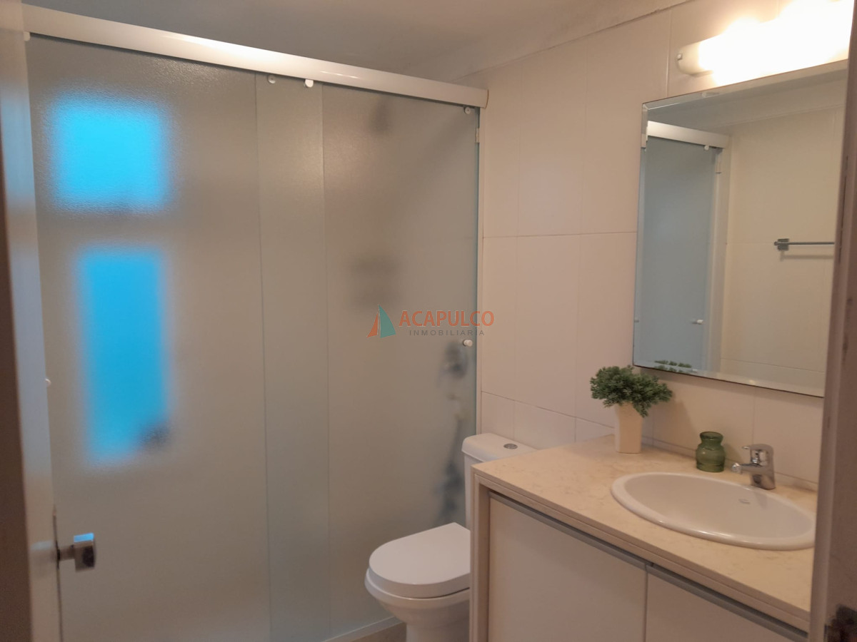 Apartamento Ref.1342/Apartamento-en-venta,-3-dormitorios-y-2-baños-sobre-Roosevelt - Apartamento en venta, 3 dormitorios y 2 baños sobre Roosevelt