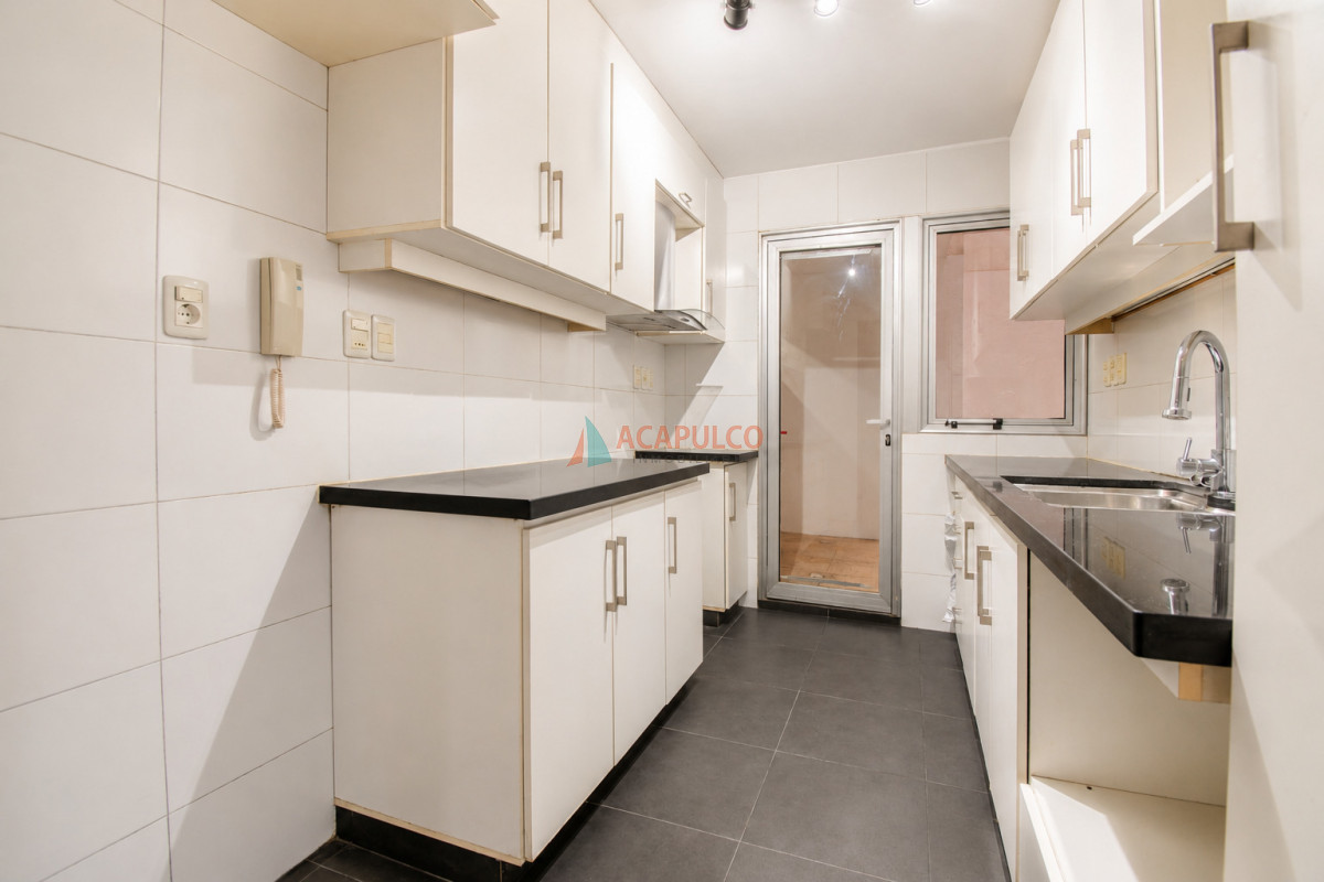 Apartamento ID.6464 - Alquiler apartamento 3 dormitorios, garaje en Pocitos Nuevo