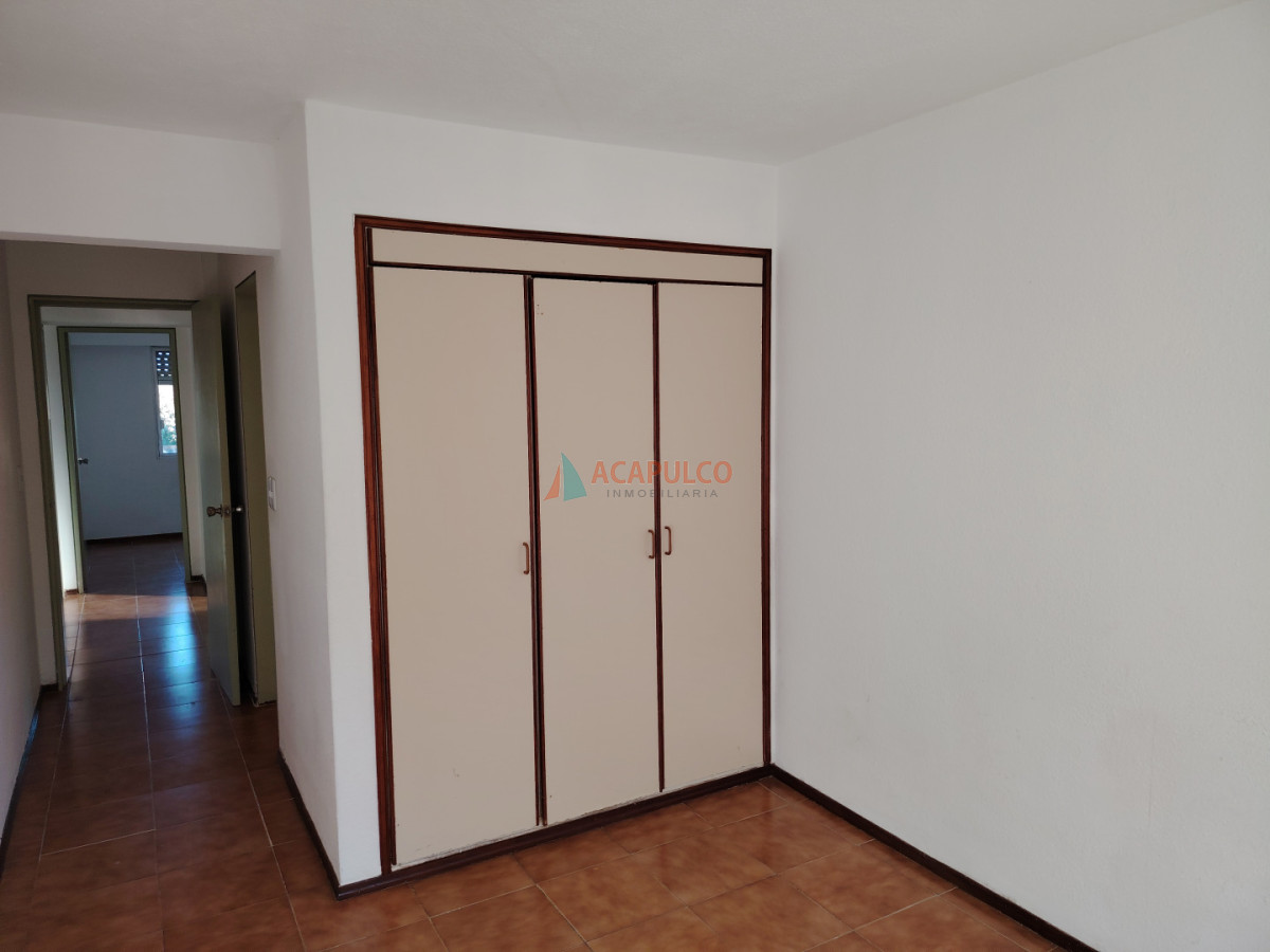 Apartamento ID.1488 - VENTA APARTAMENTO MALDONADO CENTRO 3 DORMITORIOS 