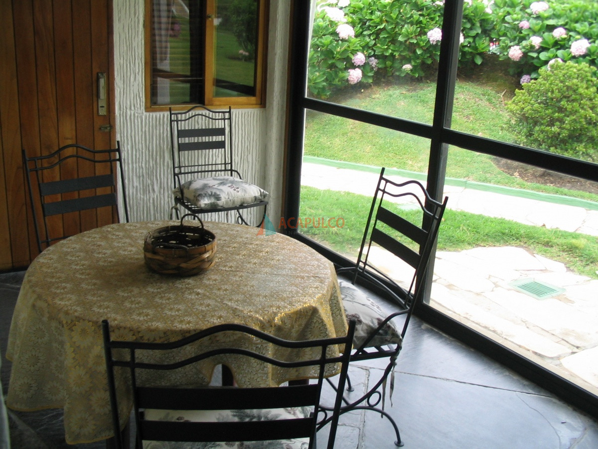 Apartamento Ref.3429/ROSSEVELT-APTO-TIPO-DUPLEX-PB-CON-PARRILLERO-PROPIO- - ROSSEVELT APTO TIPO DUPLEX PB CON PARRILLERO PROPIO 
