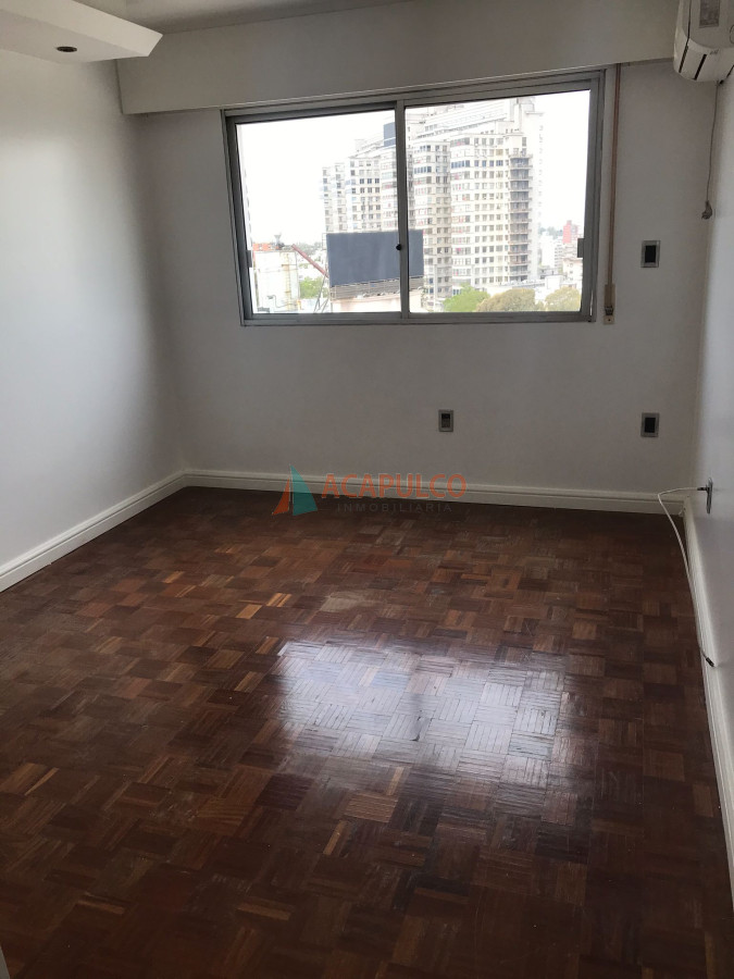 Apartamento Ref.5806/Venta-apartamento2-dormitorios-penthouse-en-Parque-Batlle - Venta apartamento2 dormitorios penthouse en Parque Batlle