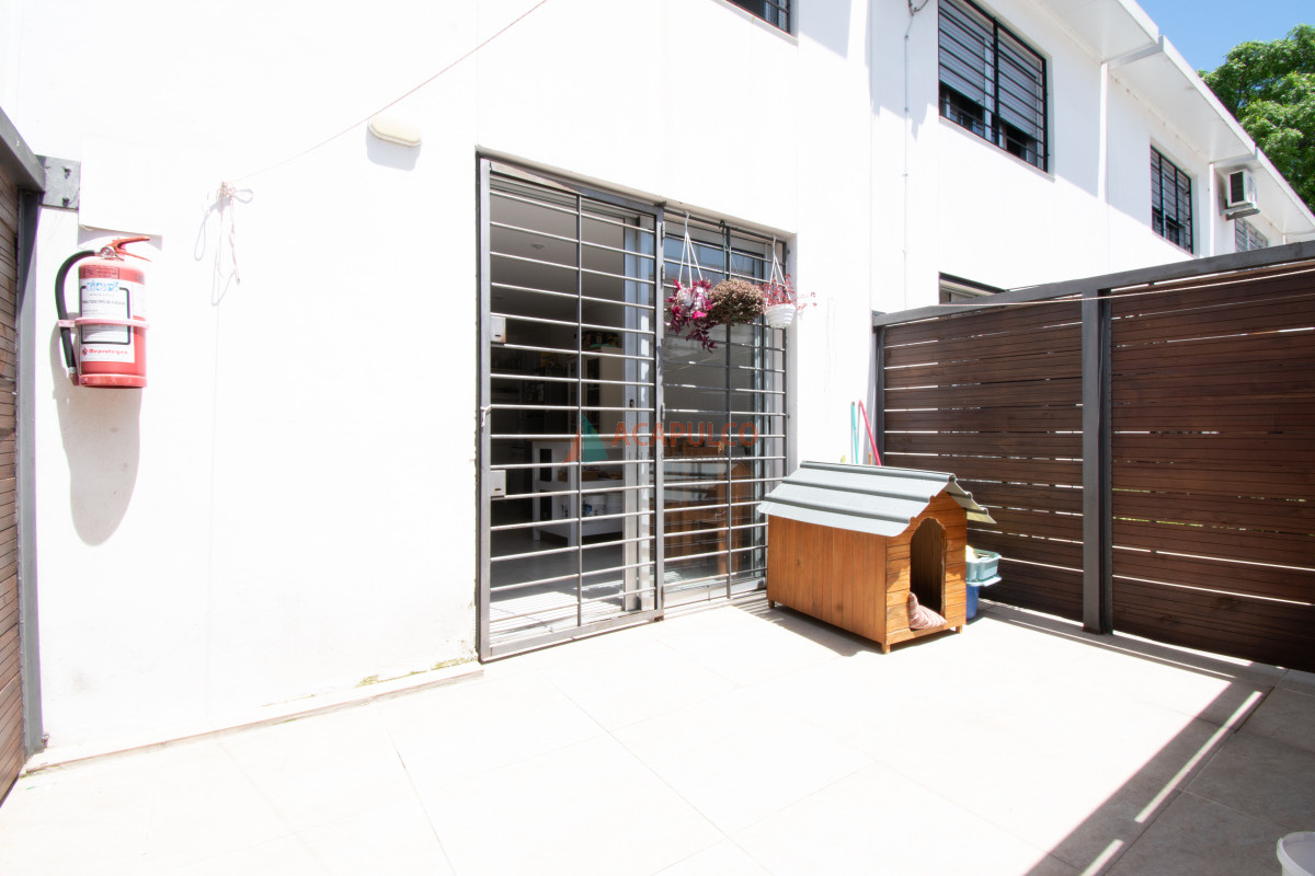 Apartamento Ref.5717/Venta-apartamento-Duplex-1-dormitorio-con-PATIO-de-uso-exclusivo!- - Venta apartamento Duplex 1 dormitorio con PATIO de uso exclusivo! 