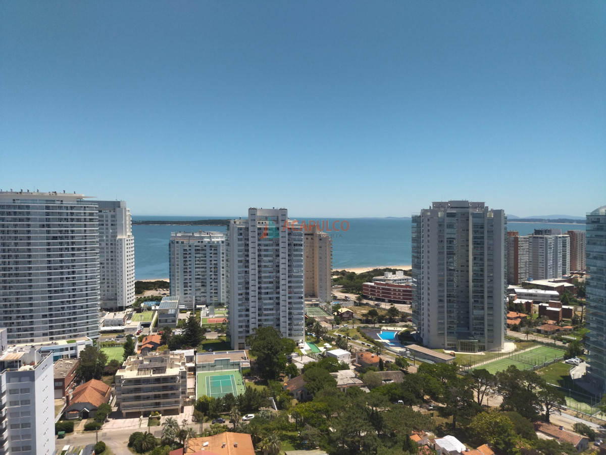 Apartamento Ref.4299/MUY-BUEN-APARTAMENTO-CON-PARRILLERO-PROPIO-EN-ALQUILER - MUY BUEN APARTAMENTO CON PARRILLERO PROPIO EN ALQUILER