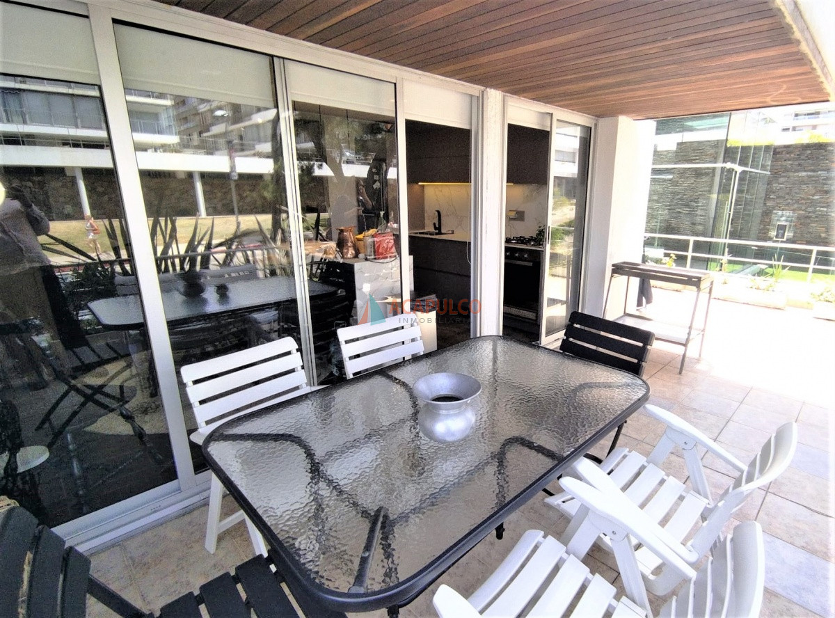 Apartamento Ref.662/Alquiler-Apartamento-a-pasos-del-Puerto-de-Punta-del-Este - Alquiler Apartamento a pasos del Puerto de Punta del Este