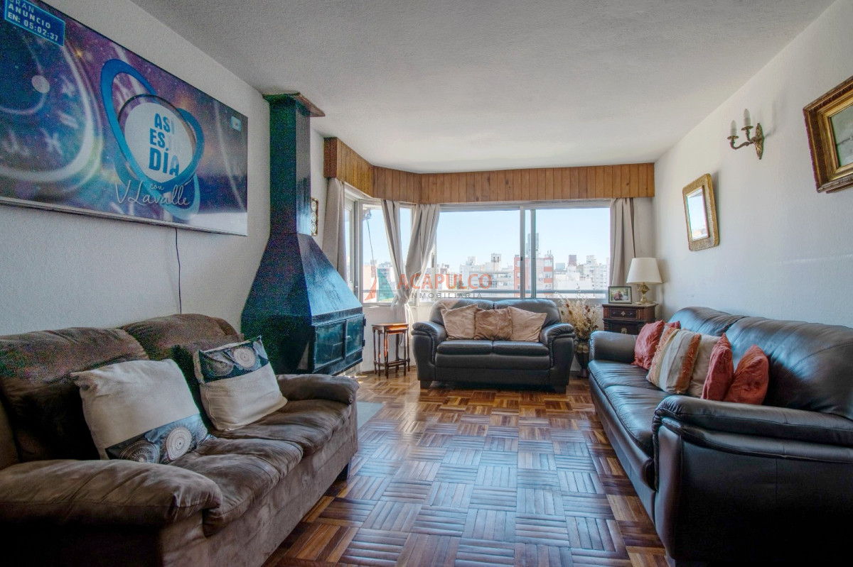 Apartamento ID.6291 - Venta apartamento 3 dormitorios, 2 baños y cochera en Pocitos