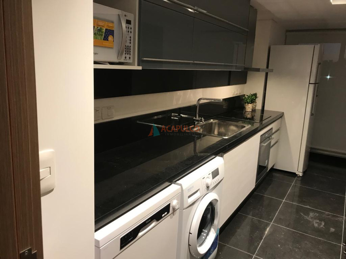 Apartamento Ref.3156/BRAVA-PARADA-10---2-DORMITORIOS-Y-DEPENDENCIA-DE-SERVICIO - BRAVA PARADA 10 - 2 DORMITORIOS Y DEPENDENCIA DE SERVICIO
