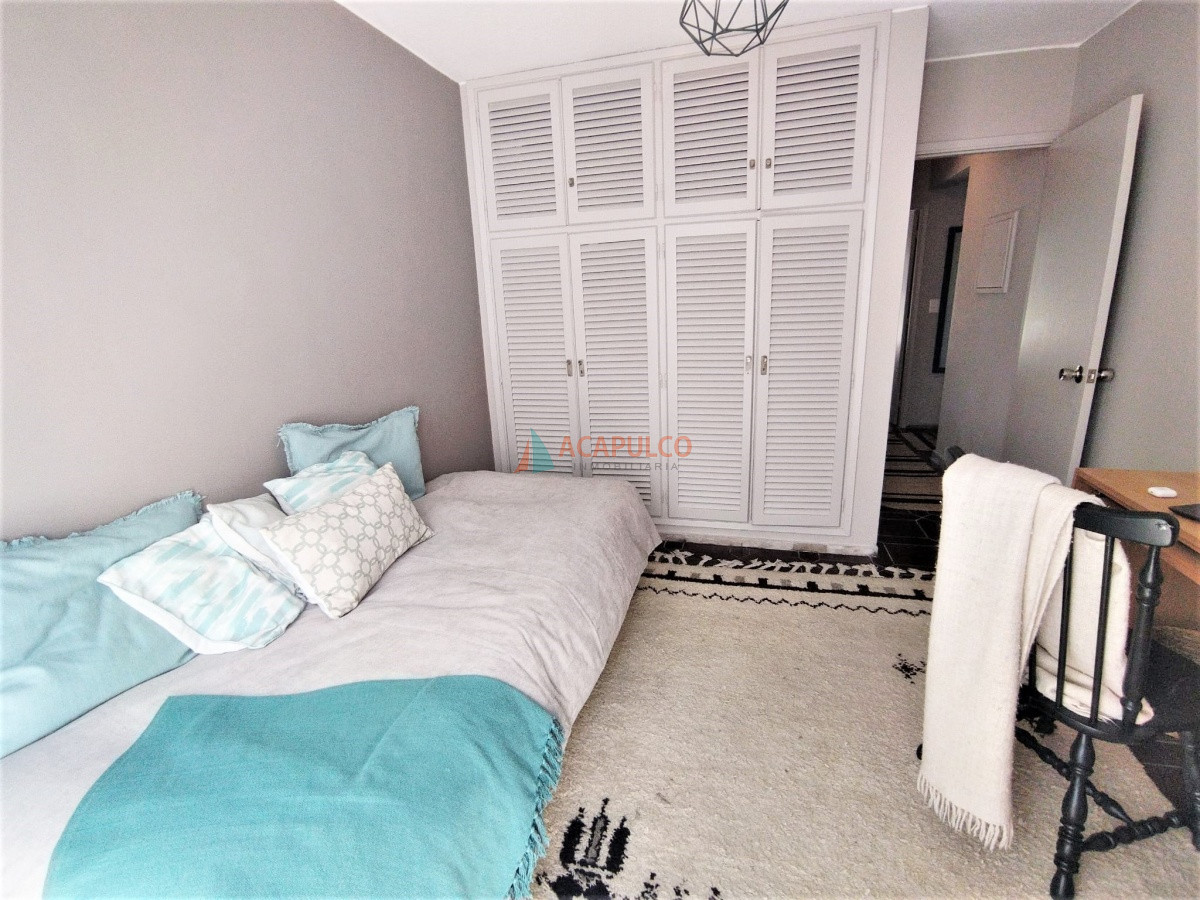 Apartamento Ref.662/Alquiler-Apartamento-a-pasos-del-Puerto-de-Punta-del-Este - Alquiler Apartamento a pasos del Puerto de Punta del Este