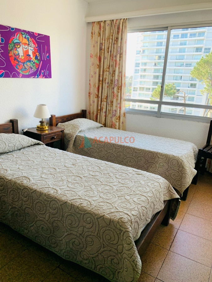 Apartamento Ref.4572/Roosevelt---Punta-del-Este---Apartamento-en-venta-de-2-dormitorios-y-2-baños-completos---Con-cochera - Roosevelt - Punta del Este - Apartamento en venta de 2 dormitorios y 2 baños completos - Con cochera