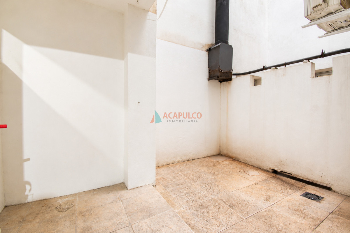 Apartamento ID.6464 - Alquiler apartamento 3 dormitorios, garaje en Pocitos Nuevo