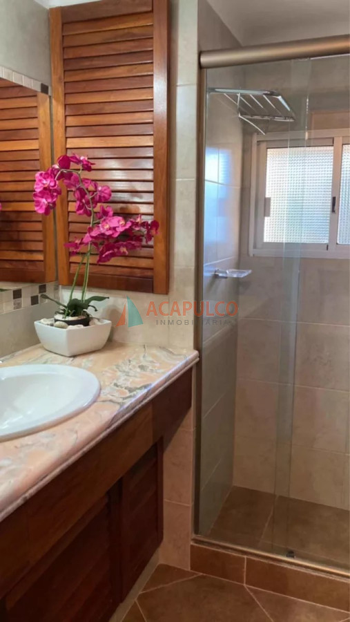 Apartamento Ref.4598/Apartamento-en-venta-de-2-dormitorios-sobre-Roosevelt,-zona-Cantegril - Apartamento en venta de 2 dormitorios sobre Roosevelt, zona Cantegril