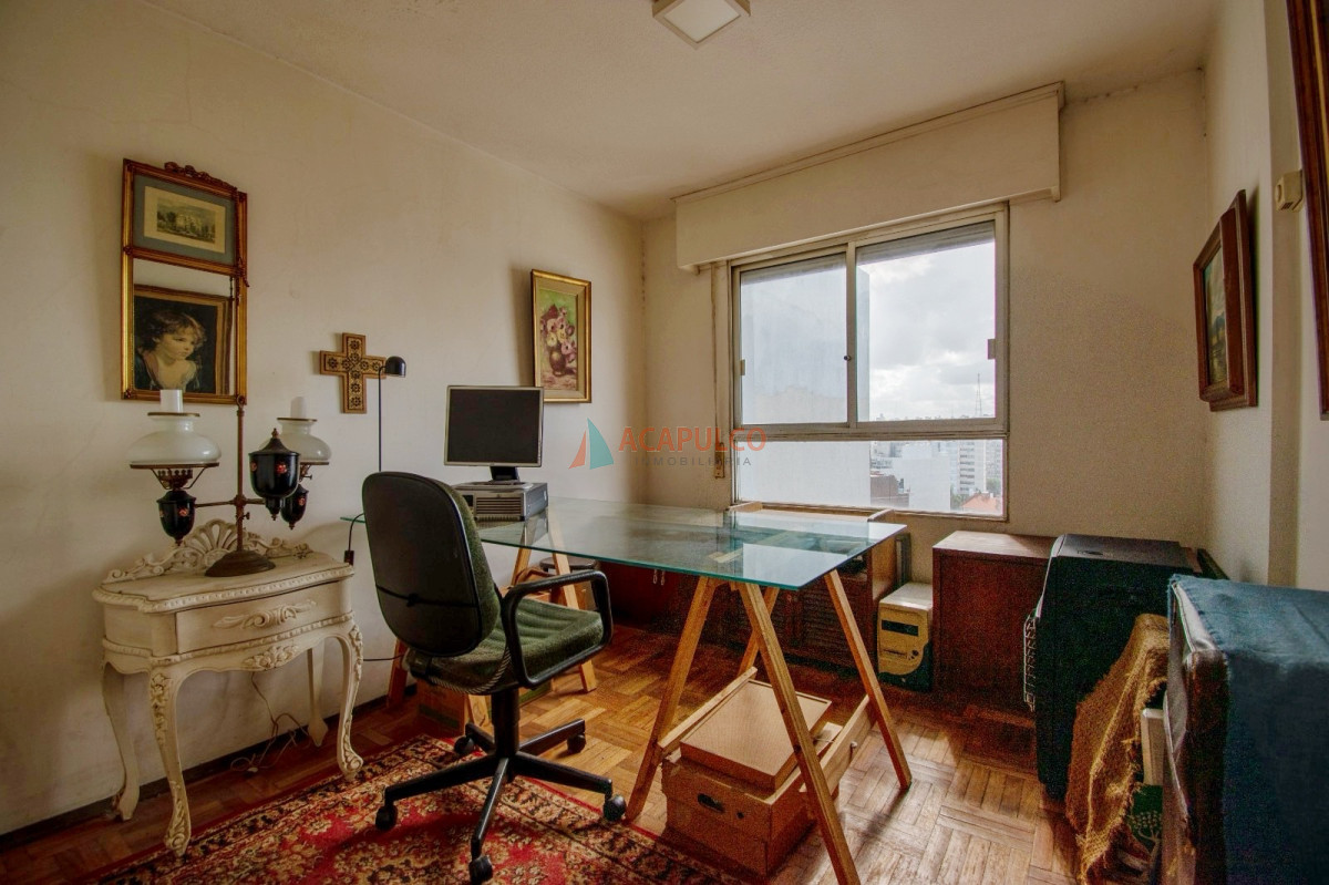 Apartamento Ref.6061/Venta-apartamento-penthouse--de-3-dormitorios,-gran-terraza-,-garaje--en-Punta-Carretas - Venta apartamento penthouse  de 3 dormitorios, gran terraza , garaje  en Punta Carretas