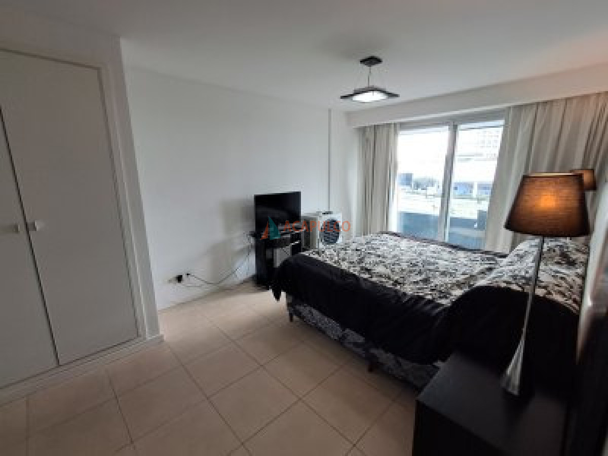 Apartamento ID.1294 - Muy buen apartamento mansa 3 dormitorios en alquiler INVERNAL