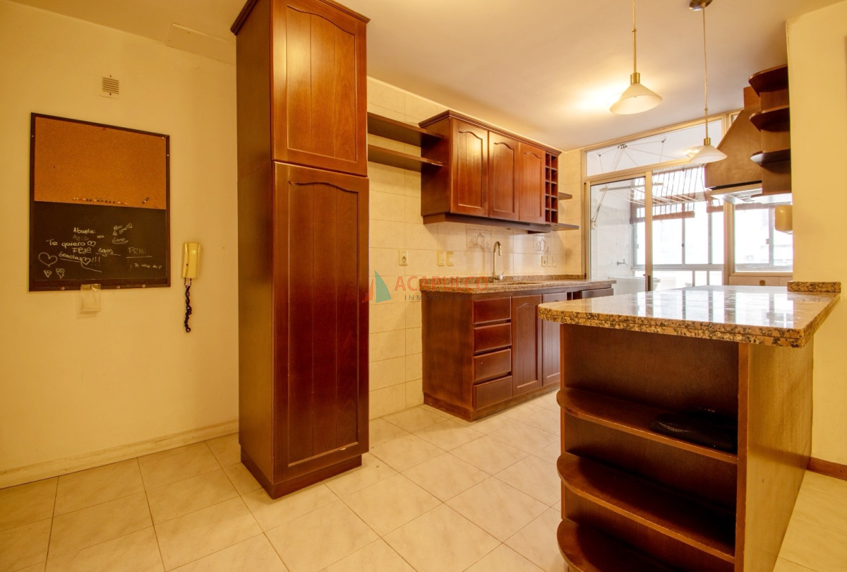 Apartamento Ref.6059/Venta-apartamento-3-dormitorios,-garaje-en-Parque-Villa-Biarritz - Venta apartamento 3 dormitorios, garaje en Parque Villa Biarritz
