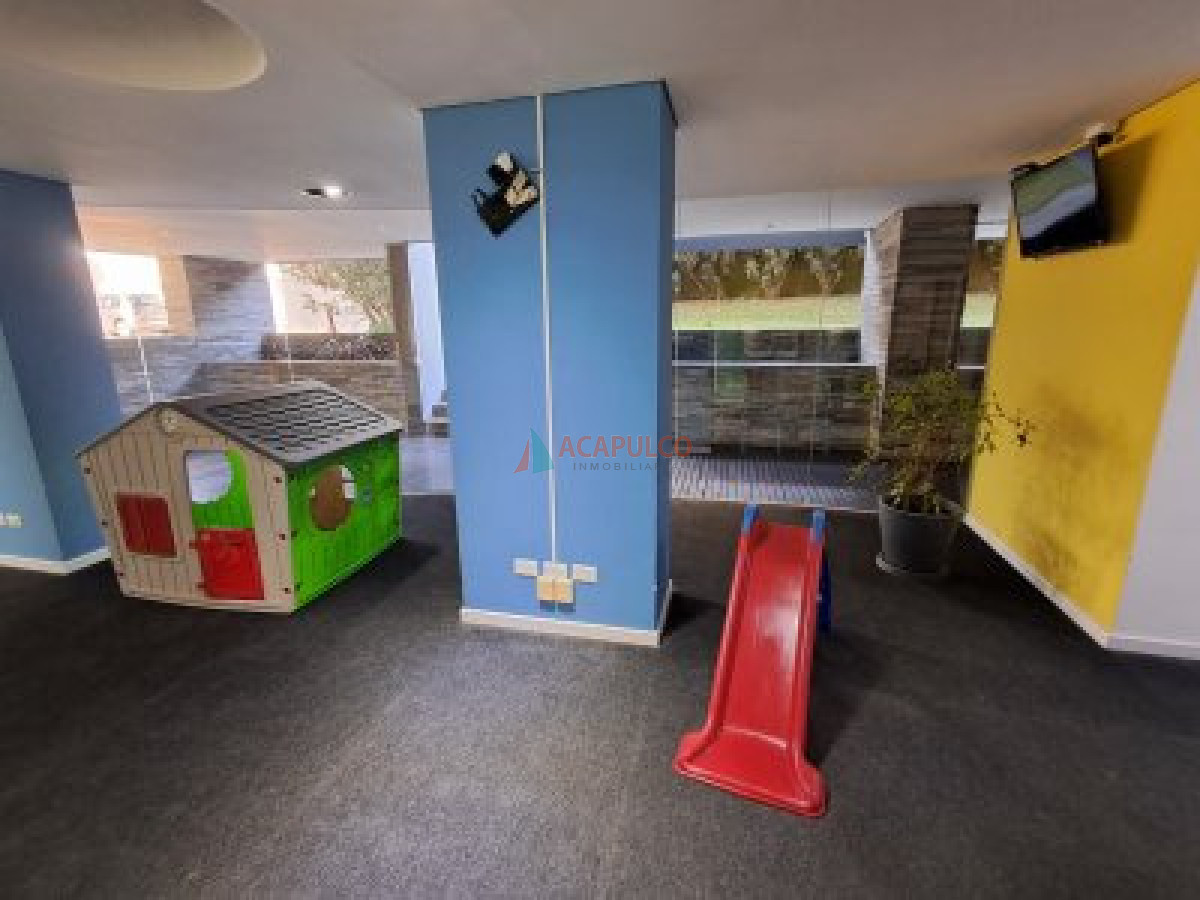 Apartamento ID.1294 - Muy buen apartamento mansa 3 dormitorios en alquiler INVERNAL