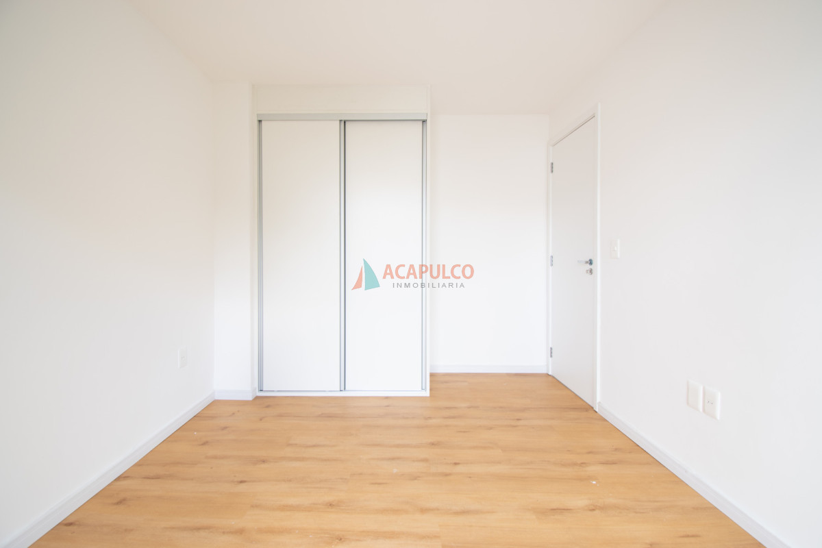 Apartamento ID.5924 - Alquiler apartamento 1 dormitorio a Estrenar en Cordón gran terraza al frente