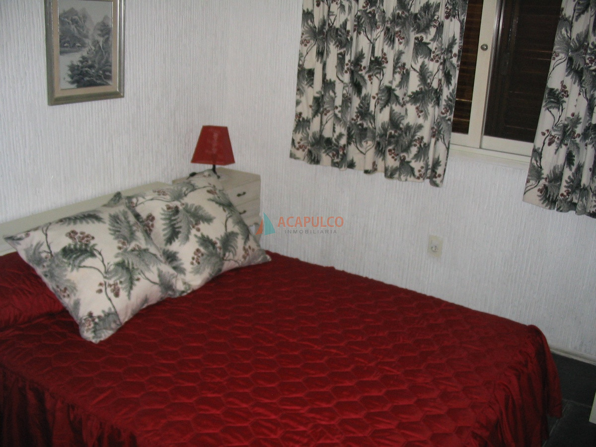 Apartamento Ref.3429/ROSSEVELT-APTO-TIPO-DUPLEX-PB-CON-PARRILLERO-PROPIO- - ROSSEVELT APTO TIPO DUPLEX PB CON PARRILLERO PROPIO 