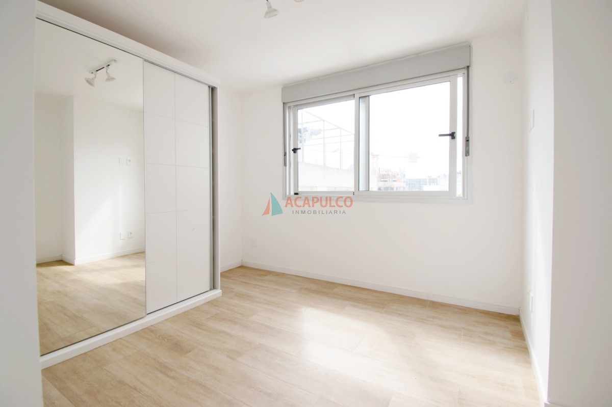 Apartamento ID.6359 - Alquiler apartamento 2 dormitorios amplia terraza a estrenar en Cordón, edificio con Amenities